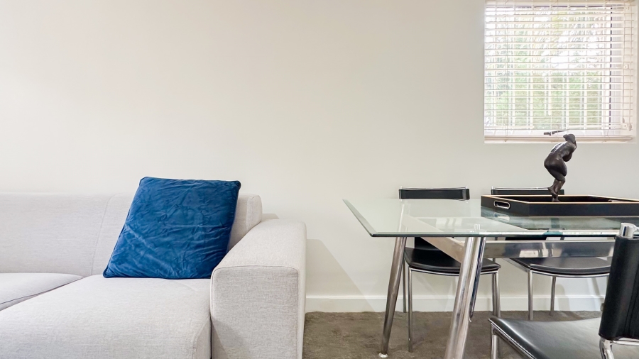 To Let 1 Bedroom Property for Rent in Sea Point Western Cape